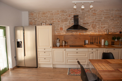 Volle ausgestattete Küche